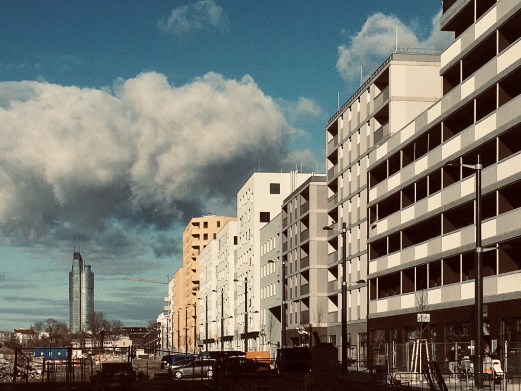 Die Bruno-Marek-Allee, Richtung stadtauswärts, als Baustelle 2019.